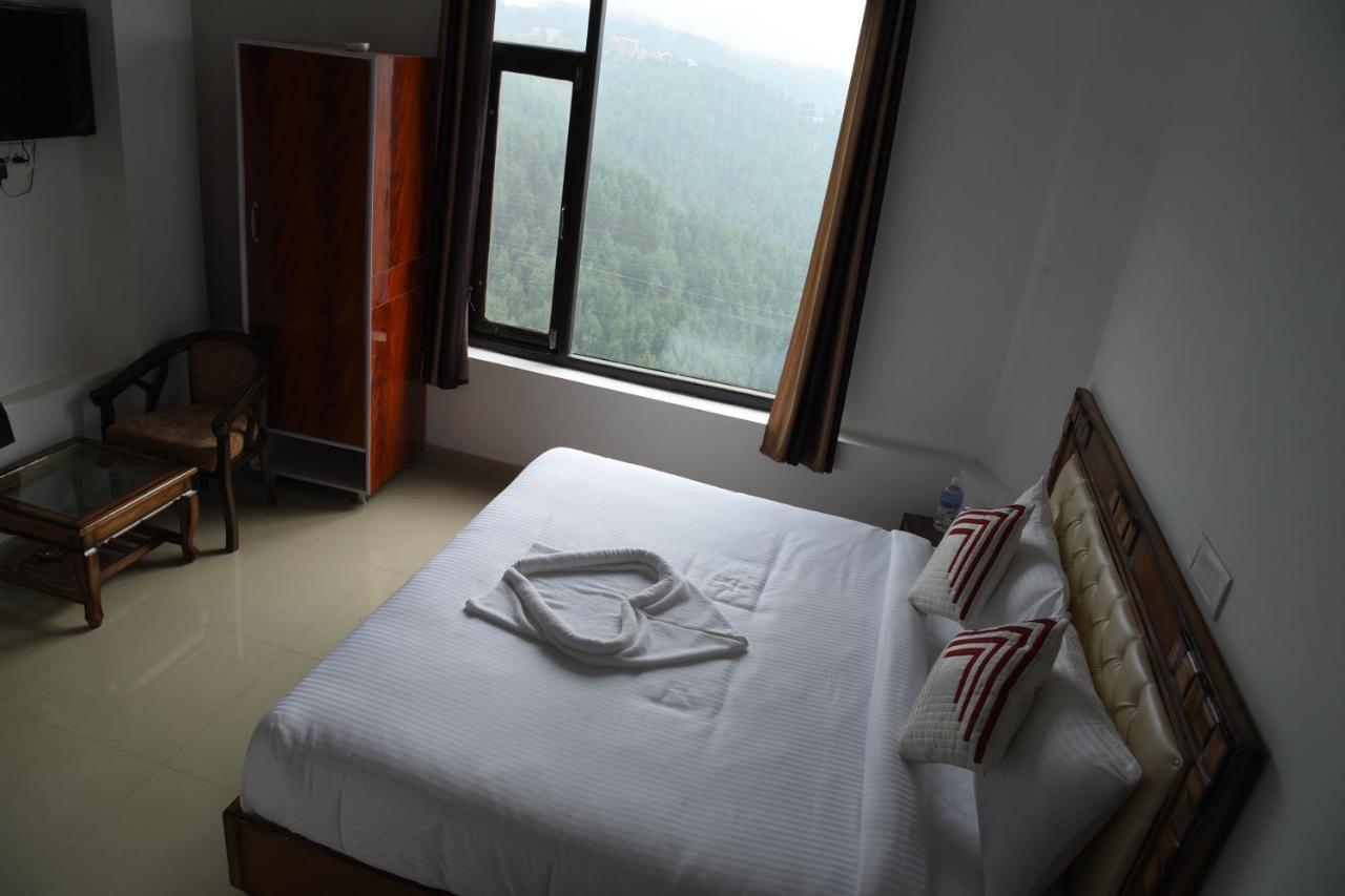 Hotel Taj View Theog Екстериор снимка